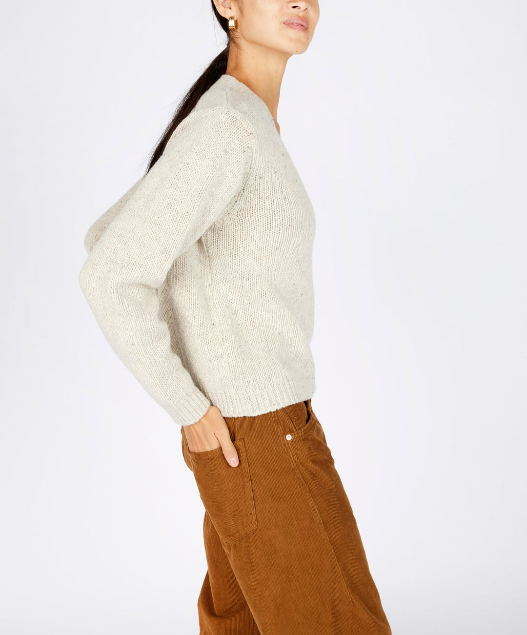 Cashmere blend Kayla V Neck Jumper in Chalk