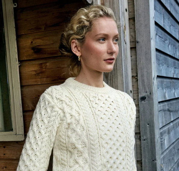 Honeycomb Stitch Blasket Aran Sweater in Natural
