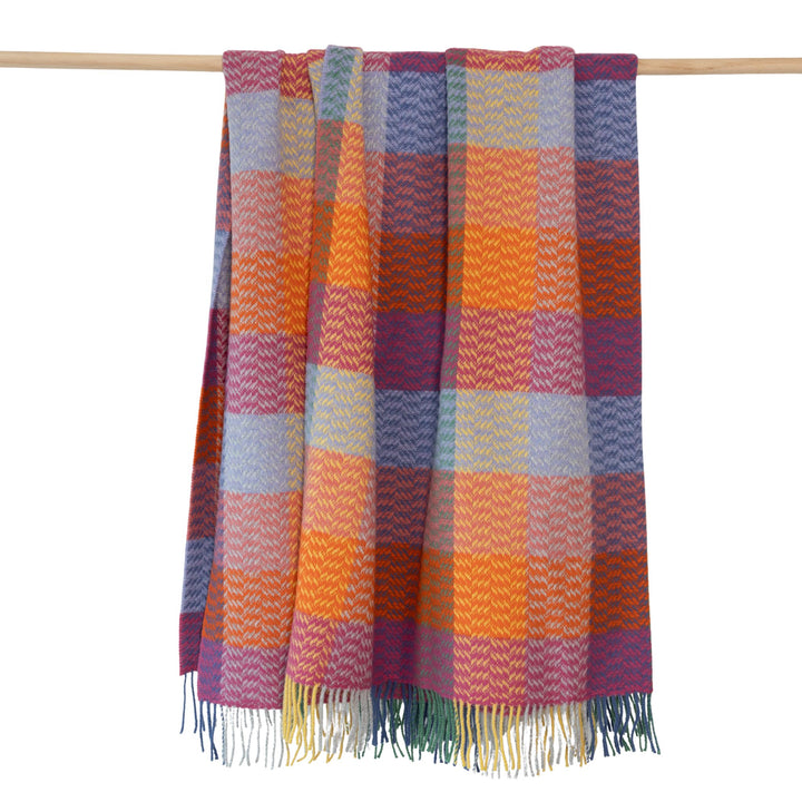 Merino Cashmere Throw in Berry Pink Block Textured Twill