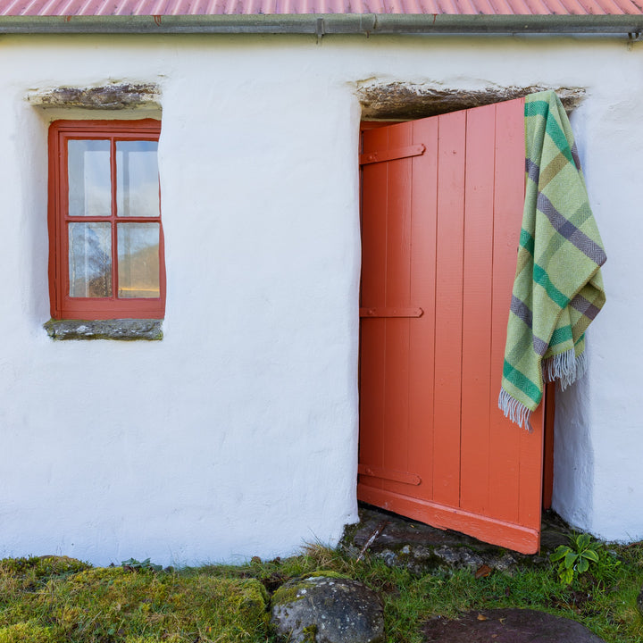Merino Cashmere Throw in Green, Brown, Grey Check