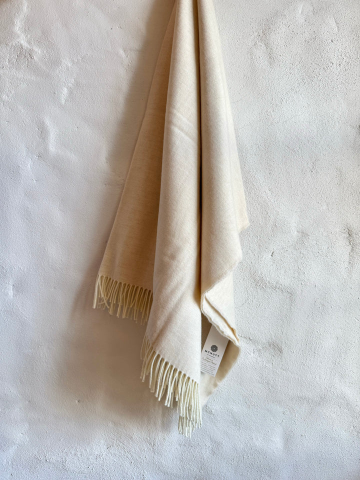 Merino Lambswool Throw in Supersoft Linen