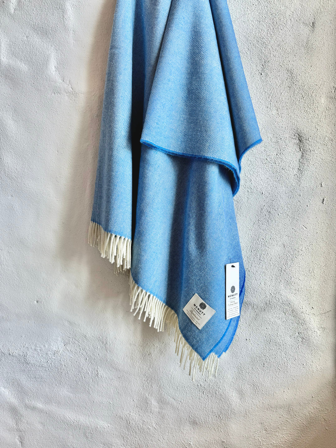 Merino Lambswool, Supersoft Throw in Cornflower