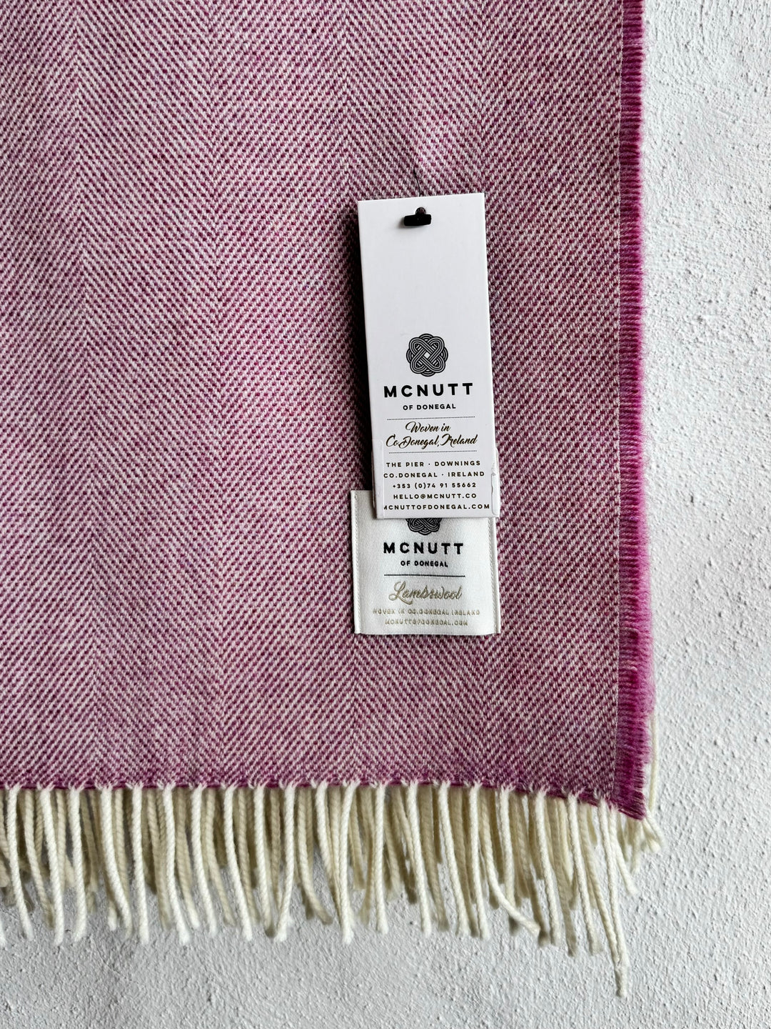 Merino Throw in Spotted Pink