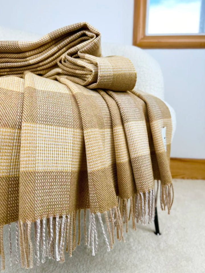 Merino Supersoft Throw in Aisling Throw