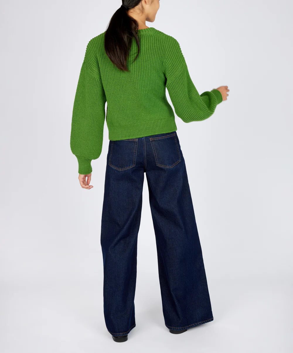 Nuada, Merino Crew Neck Sweater in Moss Green