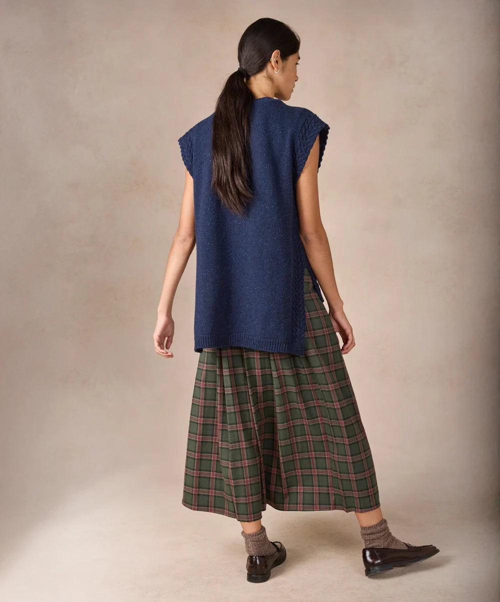 Orla Cable Vest in Navy