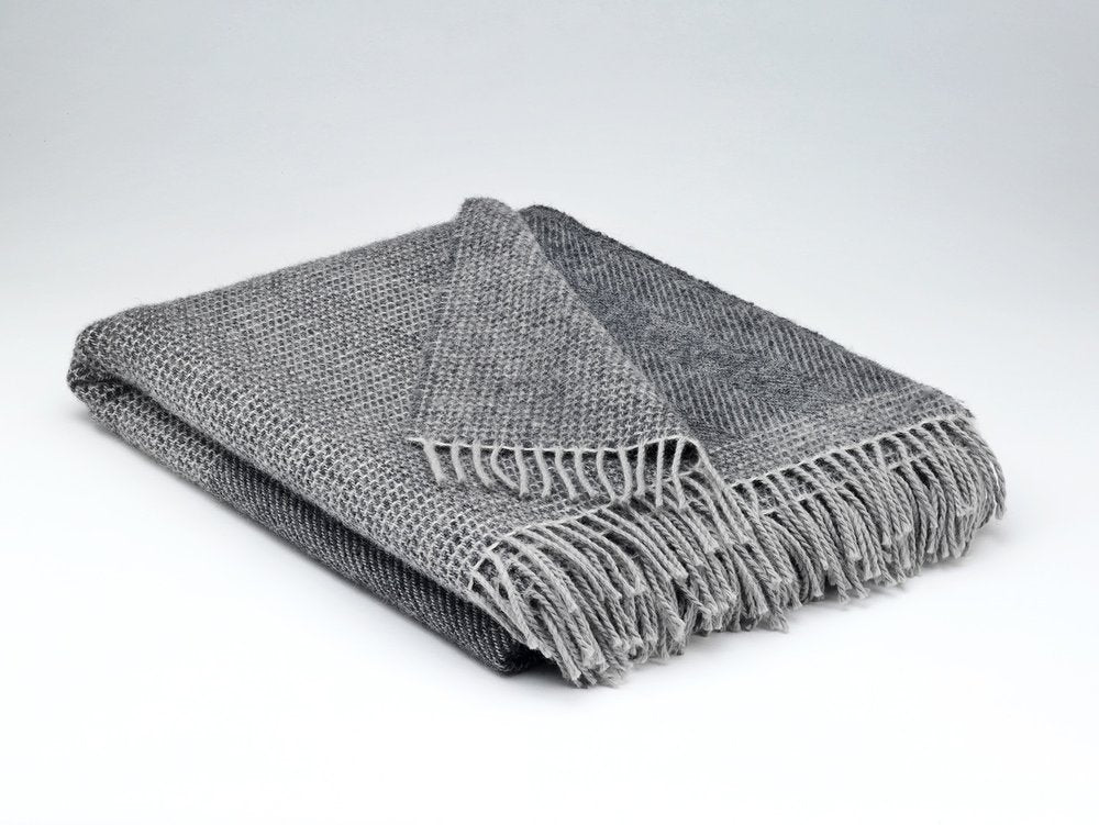 Pure Wool Throw in New York Grey