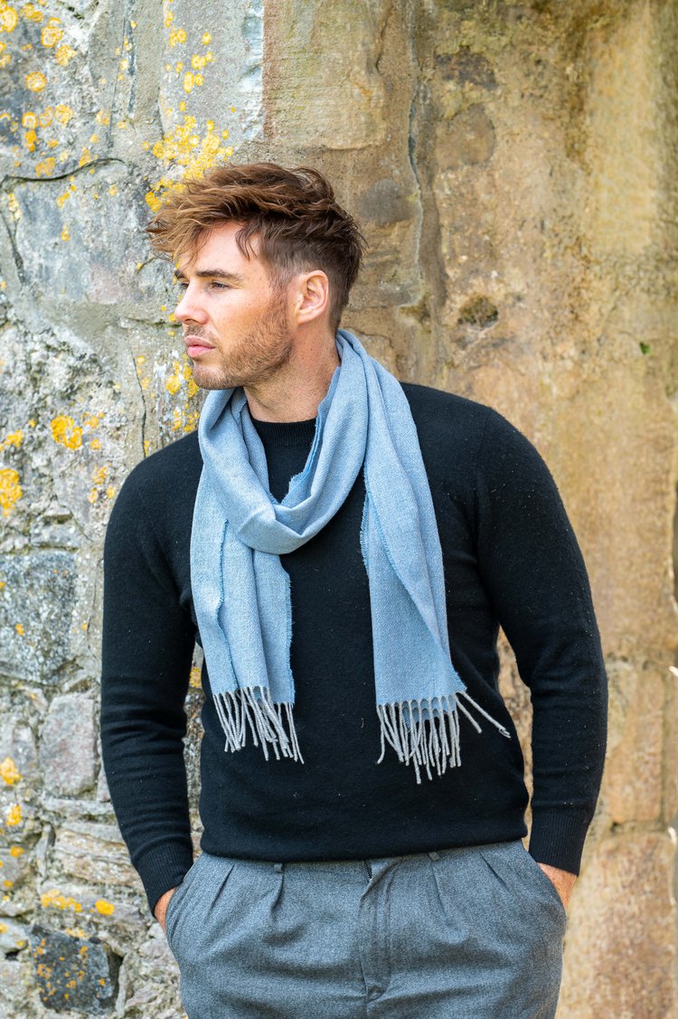 Cashmere Scarf in Chalk