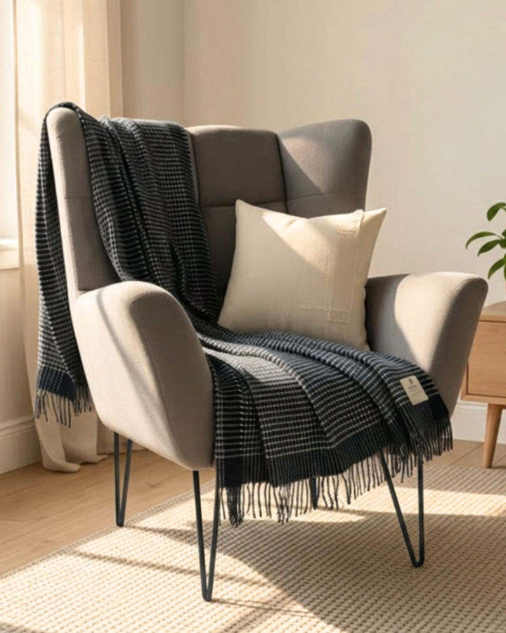 Cashmere & Merino Throw – Alpine Navy Blue