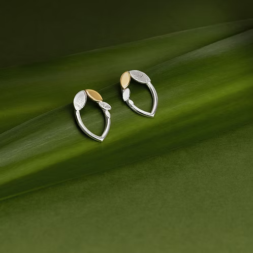 Crown of Laurel Medium Earrings