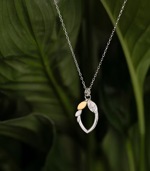 Crown of Laurel Medium Pendant