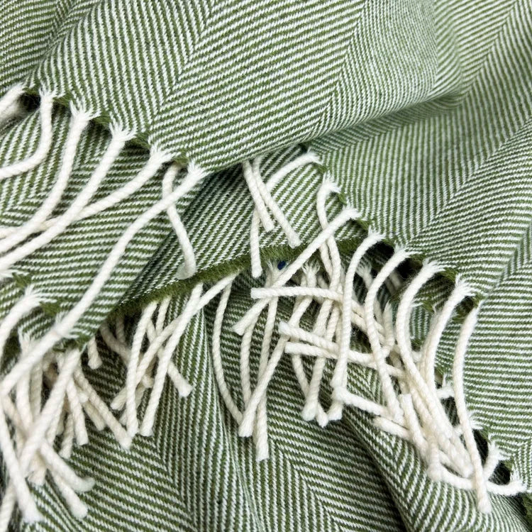 Merino Supersoft Throw in Green Fern