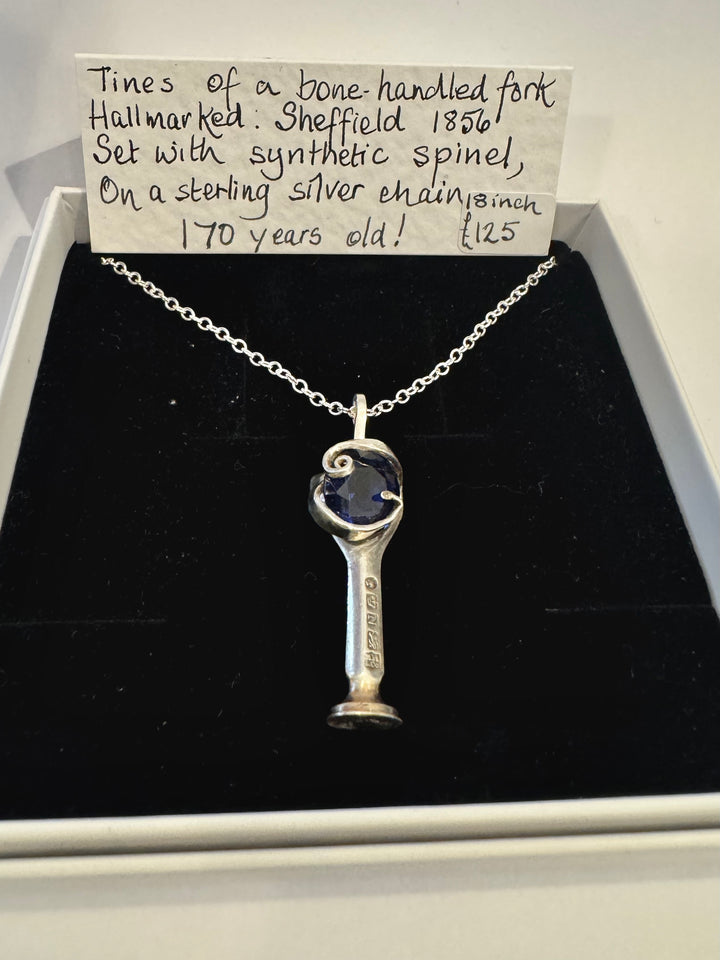 BONE HANDLED FORK NECKLACE 1856