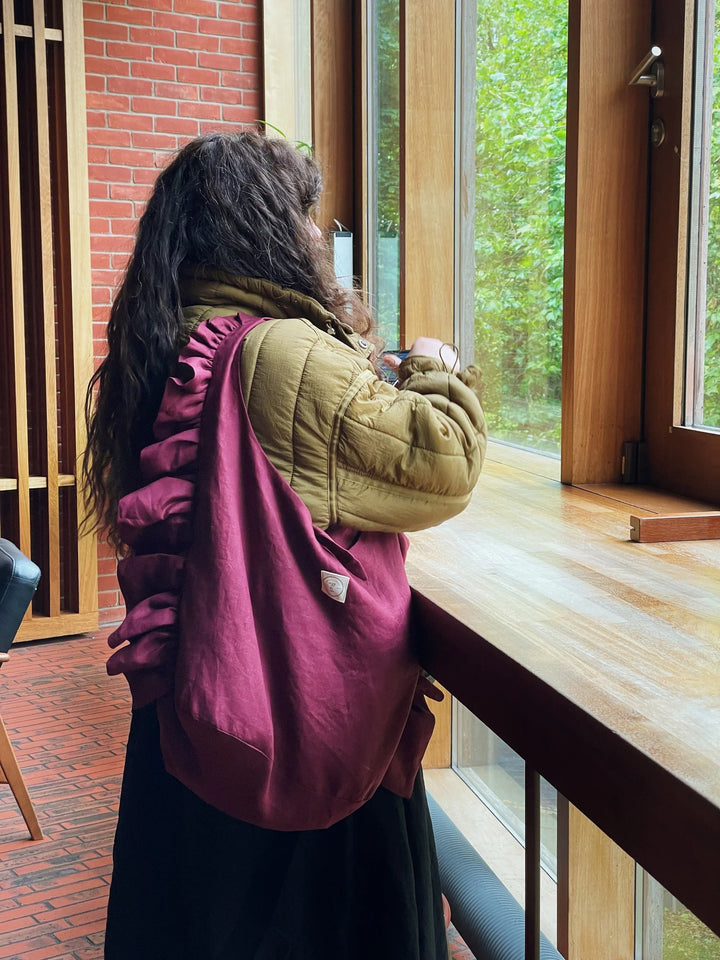 Slouchy Ruffle Bag in Acai