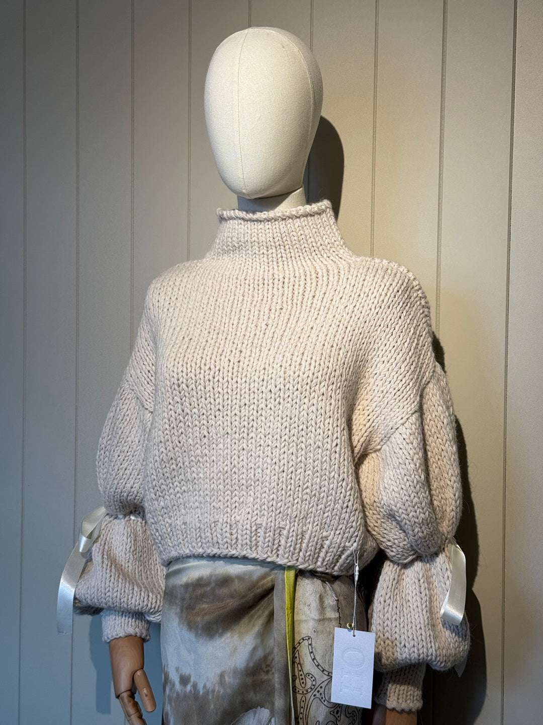 The Rock Sweater in Natural Oyster White