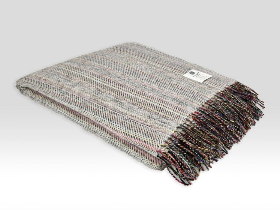 Heritage Tweed Throw in Oatmeal