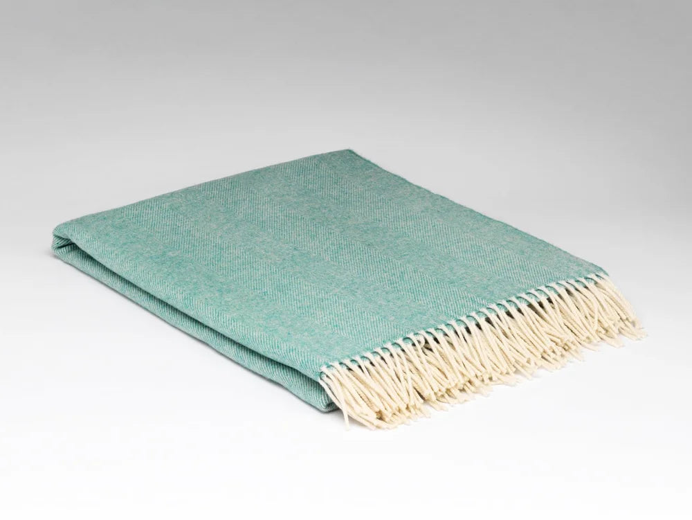 McNutt Throw Supersoft Spearmint Herringbone