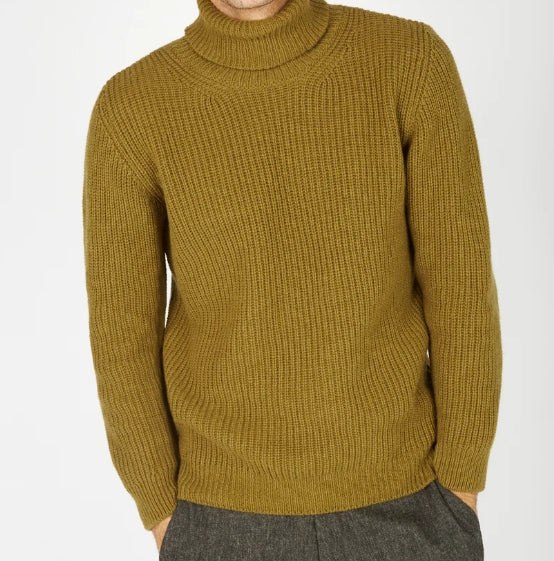 Fisherman Merino Rib Polo Neck in Khaki