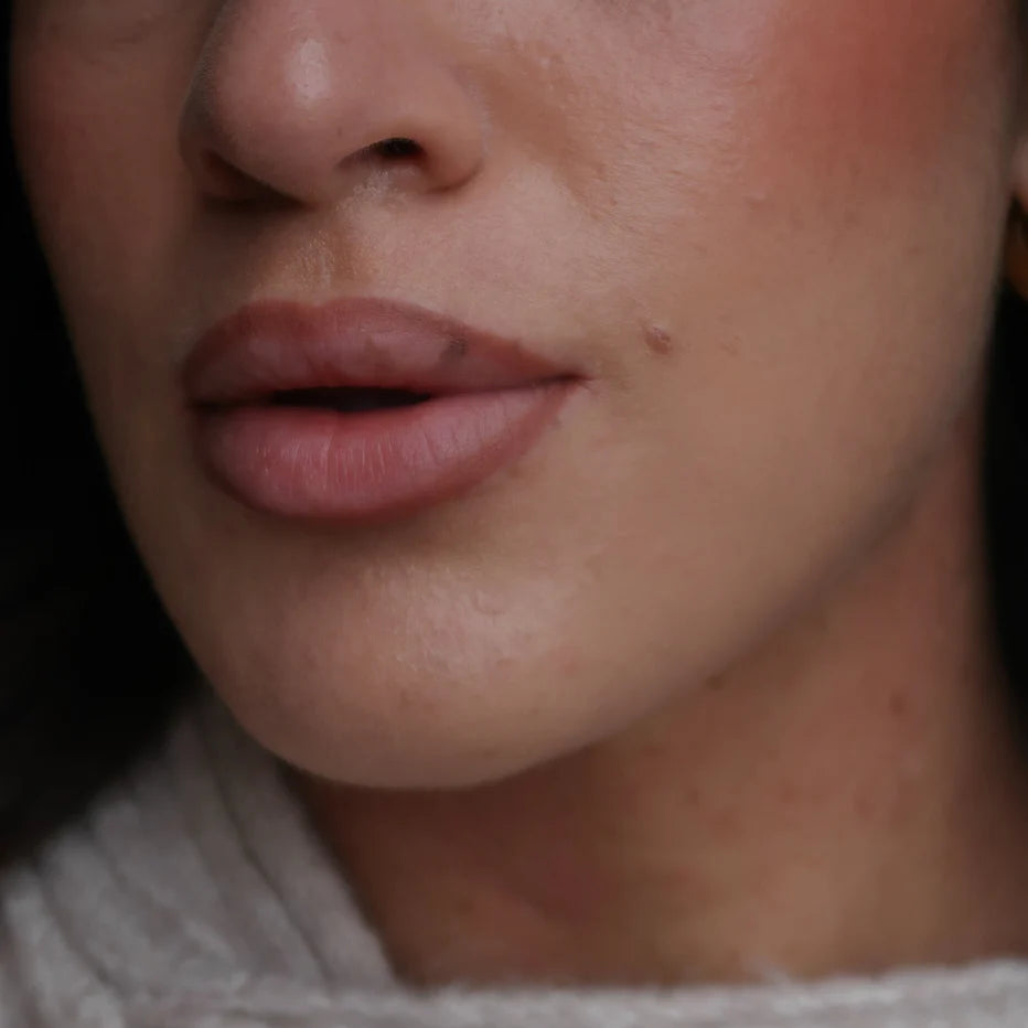 Core Four Lip Liner Whisper