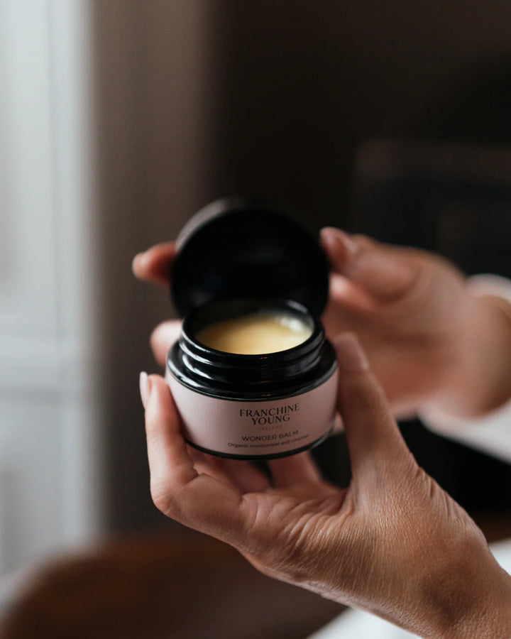 WONDER BALM  25g Organic Moisturiser & Cleanser Travel Size