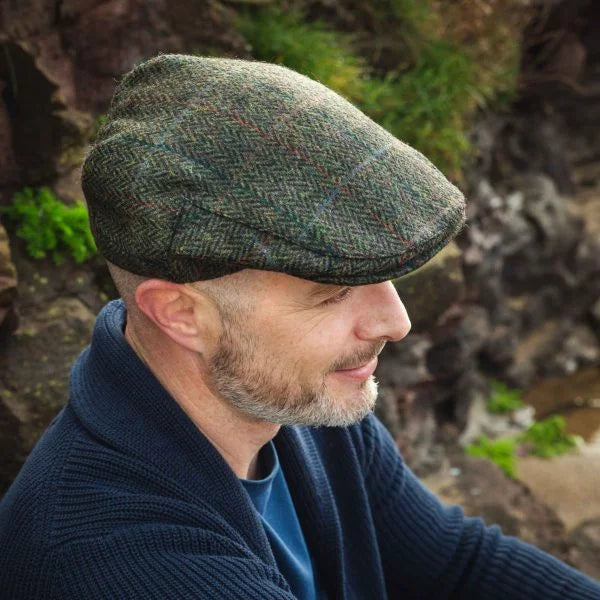 Tweed Cap In Dark Green/Black Herringbone