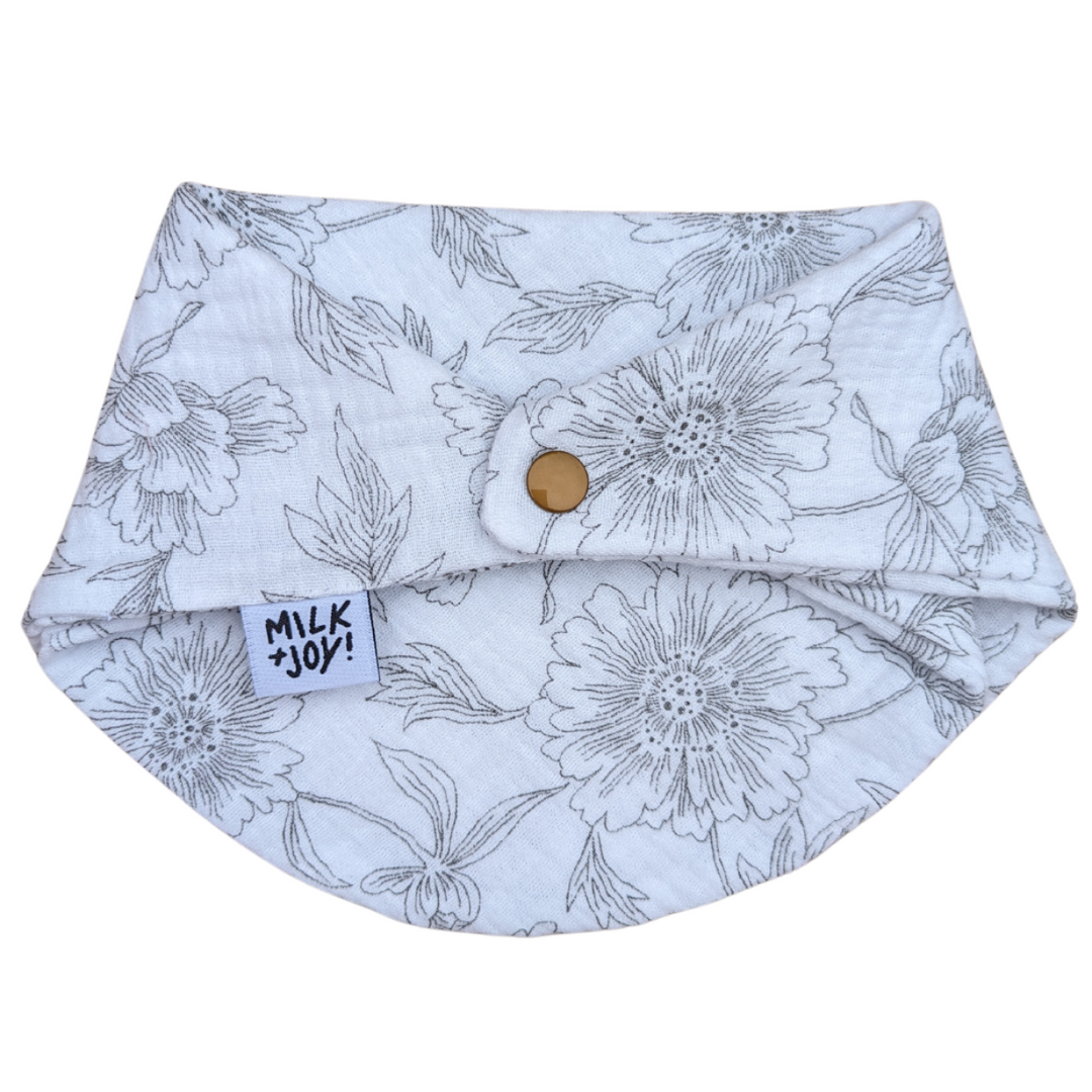 White Outline Reversible Muslin Bib