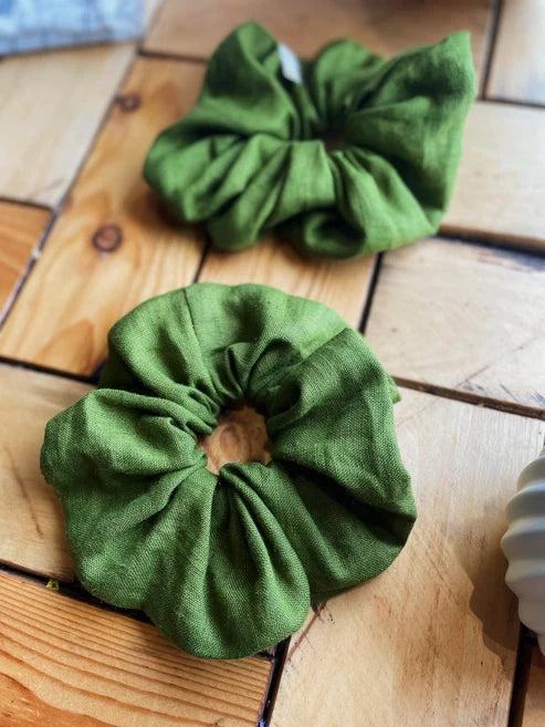 Linen Hair Scrunchie in Matcha Green