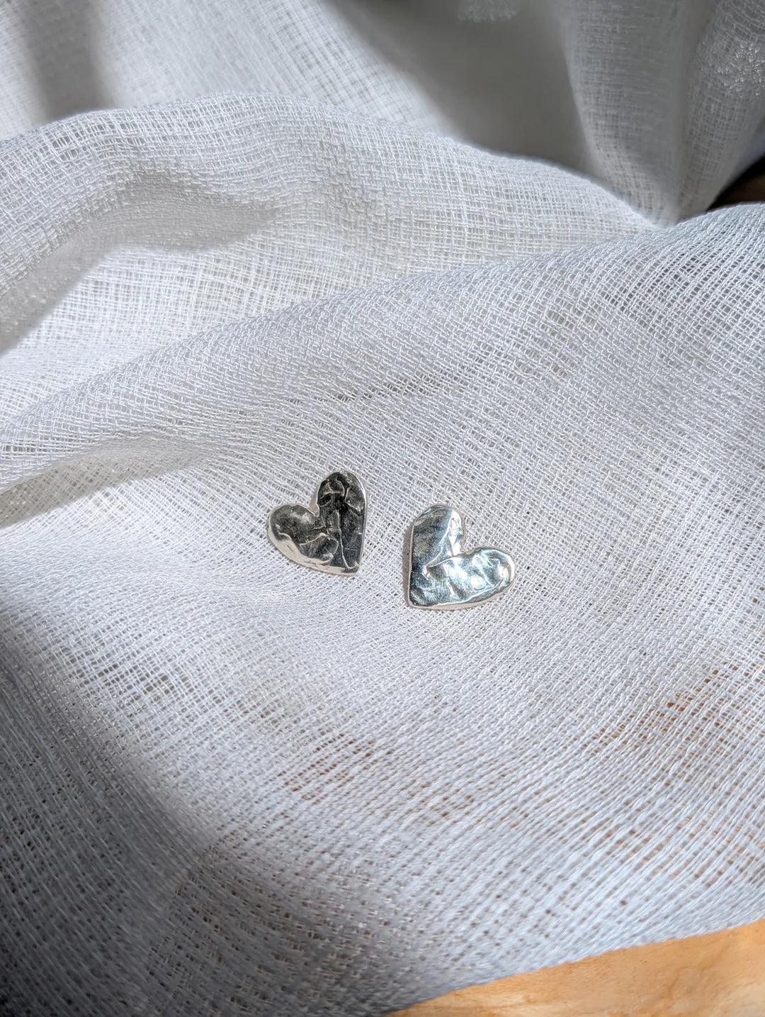 Silver Gra Heart Studs