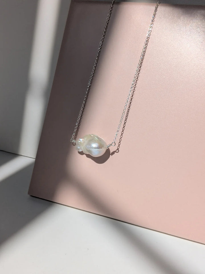 Eilidh Fireball Pearl Necklace Silver