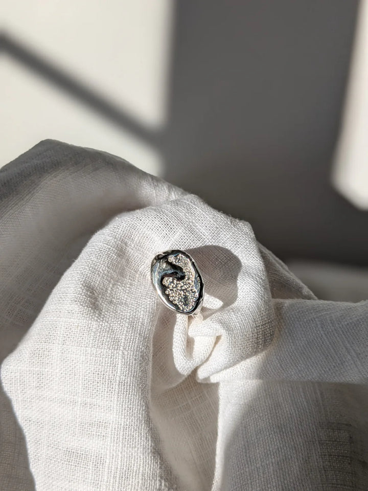 Molton Earth Smooth Shiny Ring Size L