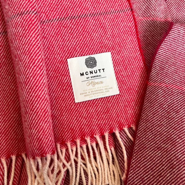 Recycled Merino Throw in Rusty Red Ómbre