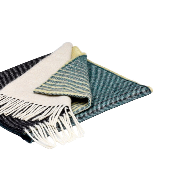 Merino Lambswool Scarf In Jasmin Ombre